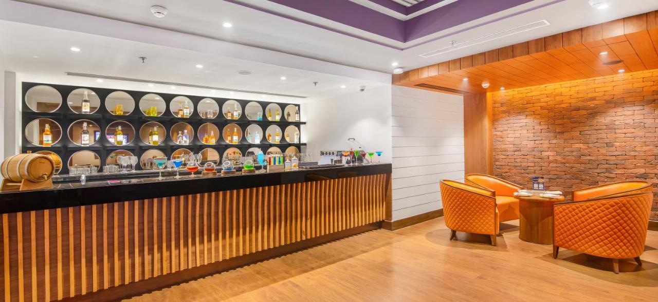 Hotel Golden Tulip Dźalandhar Zewnętrze zdjęcie