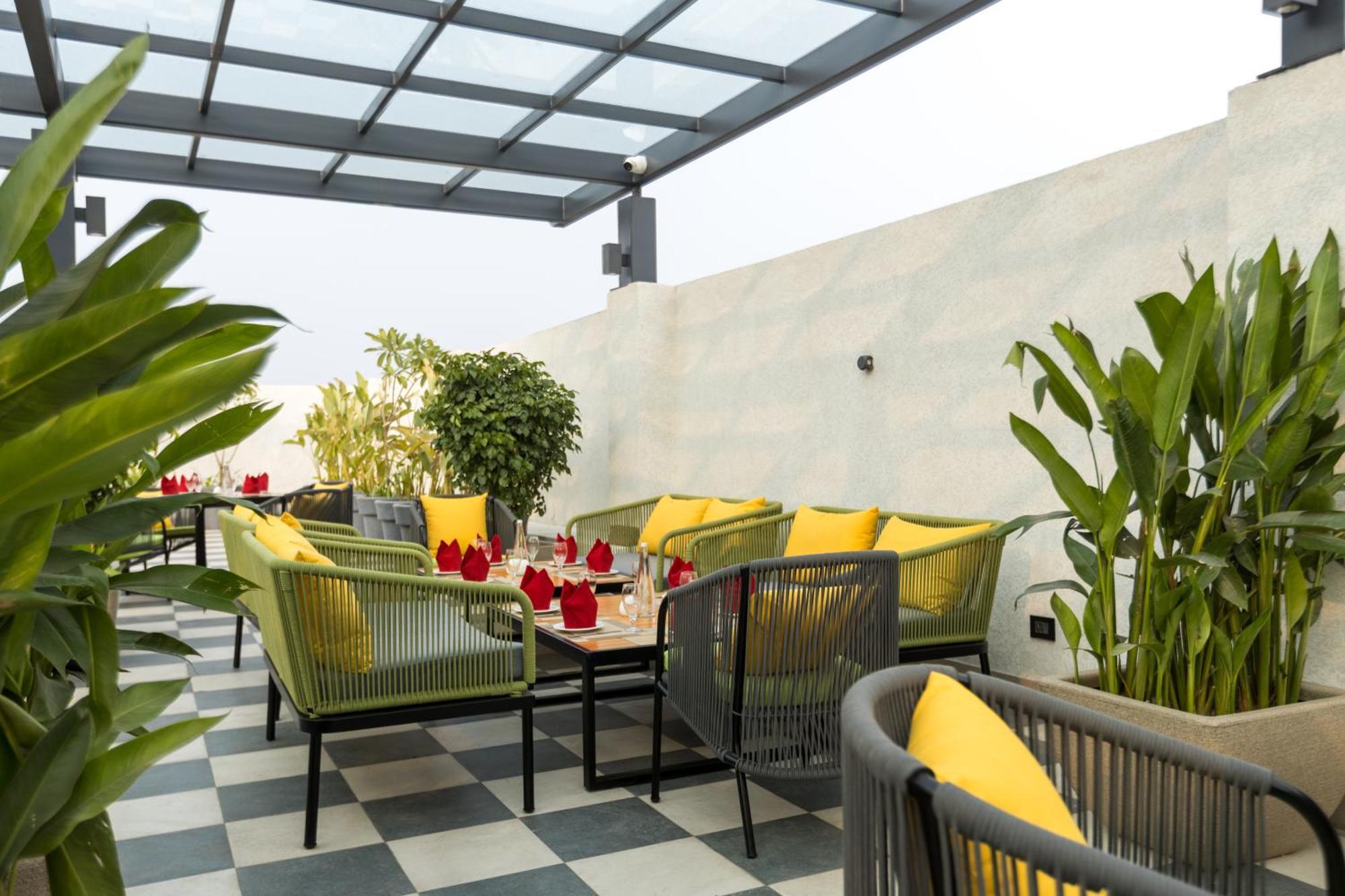 Hotel Golden Tulip Dźalandhar Zewnętrze zdjęcie